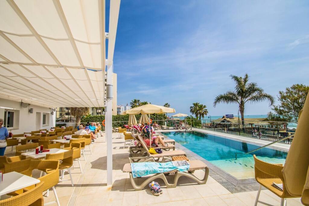 Apartamento Ocean House 1713 By Ivi Real Estate Torremolinos Exterior foto